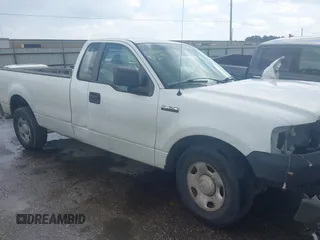 2008 Ford F-150 XL with VIN 1FTRF12288KE91475, listed as a IAAI auction lot 42509097 with 230,178 mi miles and . Bid and sale history available at DreamBid. Image 1.