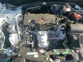 2026 Honda HR-V LX with VIN 3CZRZ1H33TM705470, listed as a Copart auction lot 69420855 with 614 mi miles and Salvage title. Bid and sale history available at DreamBid. Image 15.