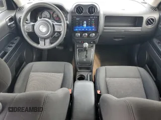2014 Jeep Patriot Sport with VIN 1C4NJPBA8ED749968, listed as a Copart auction lot 61550455 with 132,892 mi miles and Salvage title. Bid and sale history available at DreamBid. Image 8.