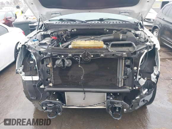 2018 Ford Expedition XLT with VIN 1FMJU1JT7JEA57514, listed as a IAAI auction lot 41514271 with 152,046 mi miles and . Bid and sale history available at DreamBid. Image 10.