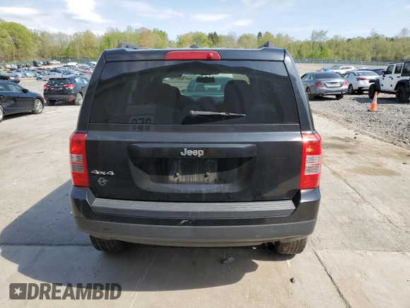 2016 Jeep Patriot Sport with VIN 1C4NJRBB0GD512043, listed as a Copart auction lot 55290535 with 210,373 mi miles and Clean Title. Bid and sale history available at carsss.com. Image 6.