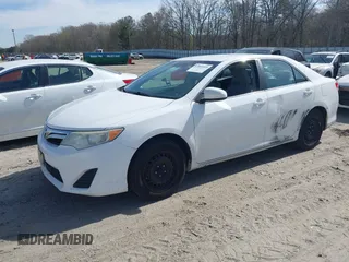 2013 Toyota Camry L with VIN 4T1BF1FK4DU217910, listed as a IAAI auction lot 41839589 with 150,000 mi miles. Bid and sale history available at carsss.com. Image 17.