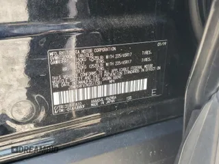 2019 Toyota RAV4 XLE with VIN JTMP1RFV7KD511381, listed as a Copart auction lot 63565625 with 95,470 mi miles and Salvage title. Bid and sale history available at DreamBid. Image 13.
