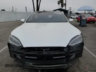 2021 Tesla Model S Long Range Plus z VIN 5YJSA1E24MF427775, wystawiony jako Copart lot #48431165 z przebiegiem 15 801 mil mil oraz Szkoda całkowita • Salvage title. Historia ofert i sprzedaży dostępna na DreamBid. Obrazek 5.