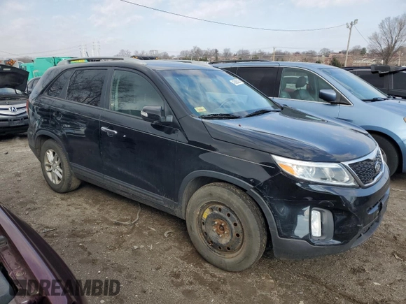 2014 Kia Sorento LX with VIN 5XYKT4A69EG434283, listed as a Copart auction lot 42693325 with 191,737 mi miles and Salvage Title. Bid and sale history available at carsss.com. Image 4.