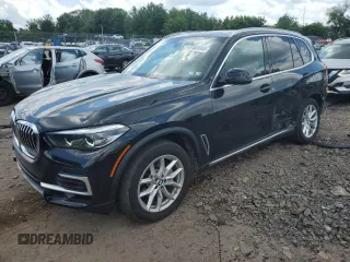 2023 BMW X5 xDrive40i with VIN 5UXCR6C03P9P36629, listed as a Copart auction lot 61609945 with 30,140 mi miles and Salvage title. Bid and sale history available at DreamBid. Image 1.