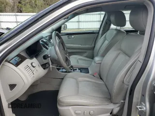 2008 Cadillac DTS 1SC with VIN 1G6KD57Y08U100869, listed as a Copart auction lot 52739095 with 183,802 mi miles and Clean Title. Bid and sale history available at carsss.com. Image 7.