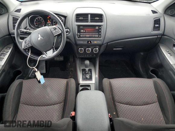 2019 Mitsubishi Outlander ES z VIN JA4AR3AU0KU030344, wystawiony jako Copart lot #56364925 z przebiegiem 20 360 mil mil oraz Szkoda całkowita • Salvage title. Historia ofert i sprzedaży dostępna na DreamBid. Obrazek 8.