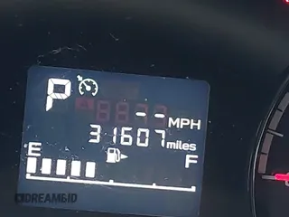 2018 Subaru Impreza z VIN 4S3GTAA68J3714554, wystawiony jako IAAI lot #41131495 z przebiegiem 31 607 mil mil oraz . Historia ofert i sprzedaży dostępna na DreamBid. Obrazek 16.