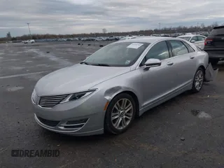 2016 Lincoln MKZ with VIN 3LN6L2GK3GR603308, listed as a IAAI auction lot 41454792 with 77,758 mi miles. Bid and sale history available at carsss.com. Image 2.