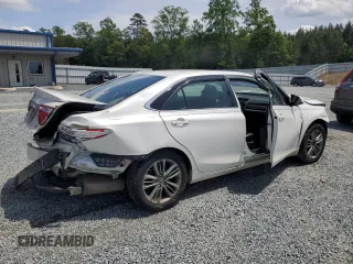 2015 Toyota Camry XLE z VIN 4T1BF1FK8FU044038, wystawiony jako Copart lot #56412165 z przebiegiem 68 363 mil mil oraz Czysty tytuł • Clean title. Historia ofert i sprzedaży dostępna na DreamBid. Obrazek 3.