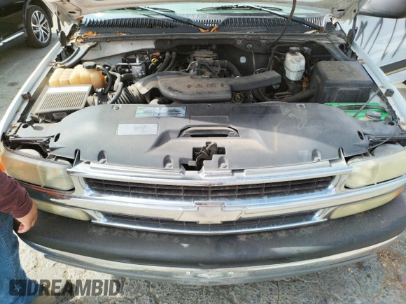 2004 Chevrolet Tahoe LS with VIN 1GNEC13V54J326622, listed as a Copart auction lot 73164854 with 241,083 mi miles and Salvage Title. Bid and sale history available at carsss.com. Image 11.