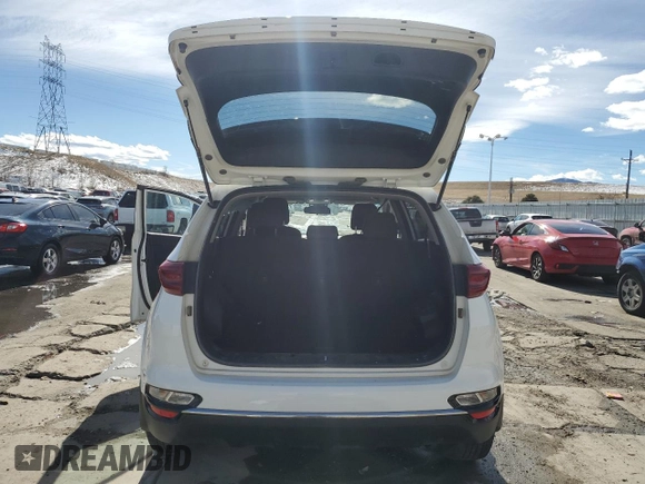 2020 Kia Sportage LX with VIN KNDPMCAC3L7641720, listed as a Copart auction lot 46165115 with 36,806 mi miles and Salvage Title. Bid and sale history available at carsss.com. Image 6.
