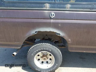 1988 Ford F-150 с VIN 1FTEF14Y1JPA75504, выставлен на аукционе IAAI как лот 42473753 с пробегом 12 730 миль миль и . История ставок и продаж доступна на DreamBid. Изображение 6.