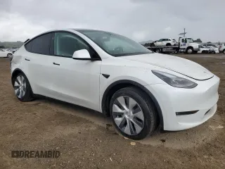 2024 Tesla Model Y Long Range z VIN 7SAYGDEE5RF075756, wystawiony jako Copart lot #48819465 z przebiegiem 10 457 mil mil oraz Szkoda całkowita • Salvage title. Historia ofert i sprzedaży dostępna na DreamBid. Obrazek 4.