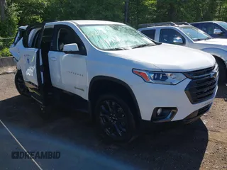 2021 Chevrolet Traverse RS z VIN 1GNERJKWXMJ119703, wystawiony jako IAAI lot #42172947 z przebiegiem 30 803 mil mil oraz . Historia ofert i sprzedaży dostępna na DreamBid. Obrazek 1.