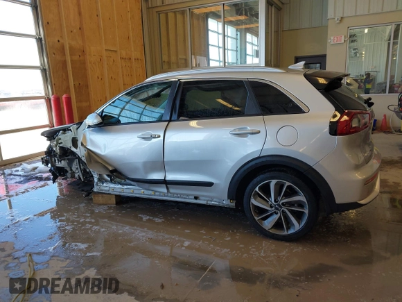 2019 Kia Niro Touring with VIN KNDCE3LC8K5304429, listed as a IAAI auction lot 41374848 with 1 mi miles. Bid and sale history available at carsss.com. Image 14.