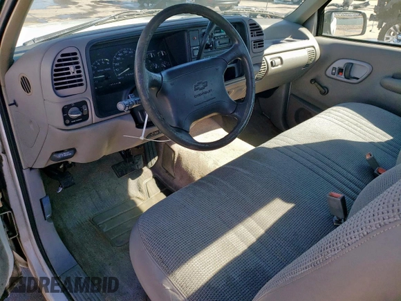1996 Chevrolet Silverado 1500 with VIN 1GCEC14W7TZ213318, listed as a Copart auction lot 49659465 with 125,939 mi miles and Clean Title. Bid and sale history available at DreamBid. Image 8.