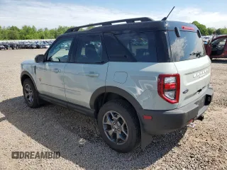 2021 Ford Bronco Sport Badlands z VIN 3FMCR9D96MRA67851, wystawiony jako Copart lot #56252465 z przebiegiem 35 163 mil mil oraz Czysty tytuł • Clean title. Historia ofert i sprzedaży dostępna na DreamBid. Obrazek 2.