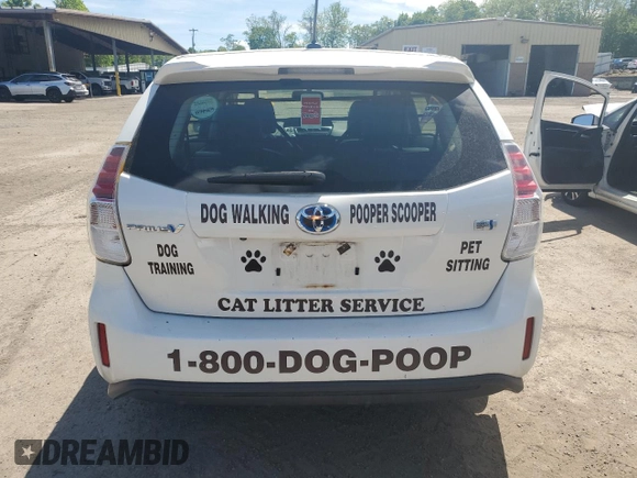 2015 Toyota Prius Two z VIN JTDZN3EU4FJ018610, wystawiony jako Copart lot #57826325 z przebiegiem 196 884 mil mil oraz Szkoda całkowita • Salvage title. Historia ofert i sprzedaży dostępna na DreamBid. Obrazek 6.