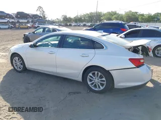 2018 Chevrolet Malibu LT with VIN 1G1ZD5ST8JF207503, listed as a IAAI auction lot 41955086 with 88,327 mi miles and . Bid and sale history available at carsss.com. Image 14.