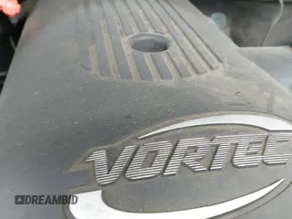 2005 Chevrolet Suburban Z71 z VIN 3GNFK16Z15G142075, wystawiony jako IAAI lot #42172902 z przebiegiem 199 847 mil mil oraz . Historia ofert i sprzedaży dostępna na DreamBid. Obrazek 12.