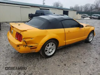 2008 Ford Mustang Deluxe with VIN 1ZVHT84N185189591, listed as a Copart auction lot 44722655 with 92,285 mi miles and Clean Title. Bid and sale history available at carsss.com. Image 3.