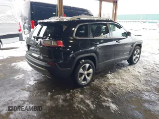 2019 Jeep Cherokee Limited with VIN 1C4PJMDX9KD471764, listed as a IAAI auction lot 41556755 with 45,000 mi miles and . Bid and sale history available at carsss.com. Image 4.