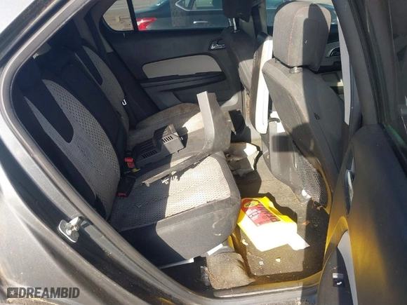2010 Chevrolet Equinox LS with VIN 2CNALBEW8A6214405, listed as a IAAI auction lot 41776456 with 246,276 mi miles. Bid and sale history available at carsss.com. Image 8.