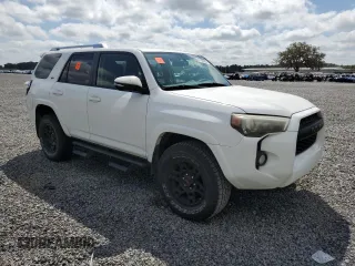 2018 Toyota 4Runner SR5 with VIN JTEBU5JRXJ5500352, listed as a Copart auction lot 51120335 with Not Provided miles and Salvage Title. Bid and sale history available at DreamBid. Image 4.