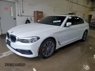 2019 BMW 5 Series 530e with VIN WBAJA9C55KB398758, listed as a Copart auction lot 62708525 with 97,808 mi miles and Clean title. Bid and sale history available at DreamBid. Image 1.