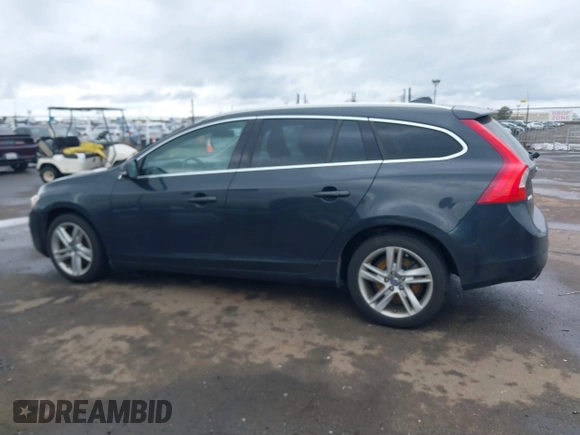2015 Volvo V60 T5 Drive-E Premier with VIN YV126MEB5F1208042, listed as a IAAI auction lot 41794064 with 118,872 mi miles. Bid and sale history available at carsss.com. Image 14.
