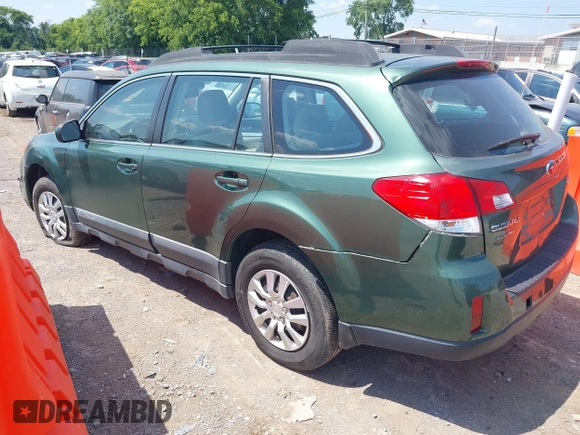 2013 Subaru Outback 2.5i with VIN 4S4BRCAC3D3264905, listed as a IAAI auction lot 42825698 with 118,504 mi miles and . Bid and sale history available at DreamBid. Image 3.