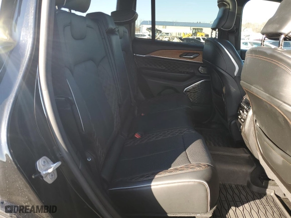 2023 Jeep Grand Cherokee Summit with VIN 1C4RJHEGXP8722063, listed as a Copart auction lot 86552894 with 38,463 mi miles and Salvage Title. Bid and sale history available at carsss.com. Image 11.