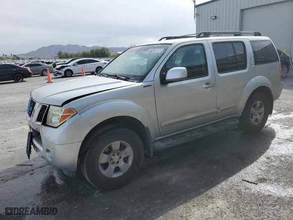 2006 Nissan Pathfinder SE with VIN 5N1AR18U36C615832, listed as a Copart auction lot 81623304 with 185,540 mi miles and Salvage Title. Bid and sale history available at carsss.com. Image 1.