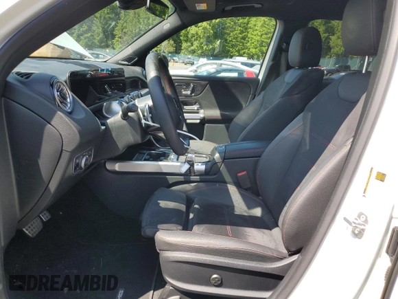 2024 Mercedes-Benz GLB 250 с VIN W1N4M4HB6RW379916, выставлен на аукционе Copart как лот 59392485 с пробегом 7 530 миль миль и Списание • Salvage title. История ставок и продаж доступна на DreamBid. Изображение 7.
