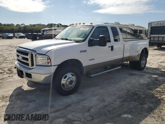 2005 Ford F-350 XL с VIN 1FTWX33P65EA82889, выставлен на аукционе Copart как лот 87628925 с пробегом 202 718 миль миль и Списание • Salvage title. История ставок и продаж доступна на DreamBid. Изображение 1.