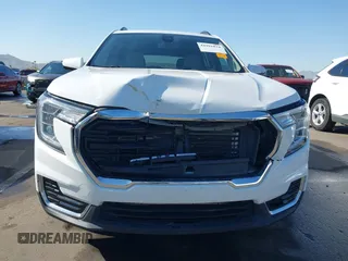 2022 GMC Terrain SLE with VIN 3GKALMEV2NL146762, listed as a IAAI auction lot 41991834 with 68,209 mi miles. Bid and sale history available at carsss.com. Image 6.