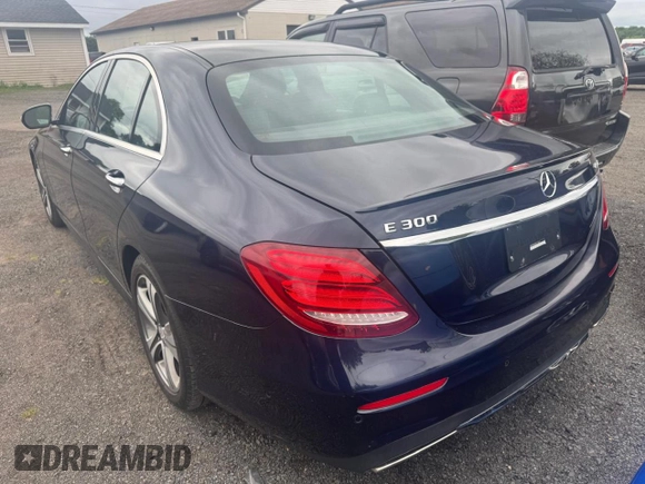 2017 Mercedes-Benz E 300 Luxury with VIN WDDZF4KB9HA112660, listed as a Copart auction lot 59171305 with 73,406 mi miles and Clean title. Bid and sale history available at DreamBid. Image 2.