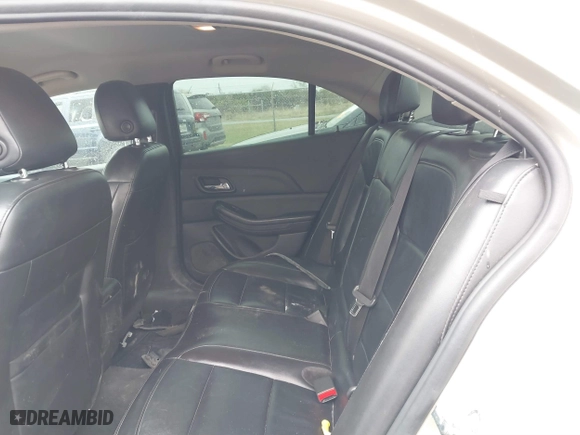 2015 Chevrolet Malibu LTZ with VIN 1G11F5SL3FF328986, listed as a IAAI auction lot 41578501 with 147,998 mi miles. Bid and sale history available at carsss.com. Image 8.