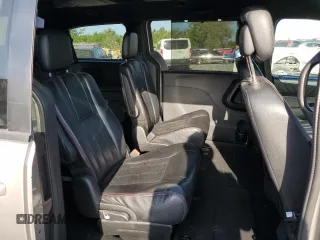 2019 Dodge Grand Caravan GT with VIN 2C4RDGEG5KR617980, listed as a Copart auction lot 55348535 with 276,888 mi miles and Clean Title. Bid and sale history available at DreamBid. Image 11.