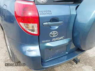 2008 Toyota RAV4 Ltd with VIN JTMBK31V785068485, listed as a IAAI auction lot 41999884 with 325,315 mi miles. Bid and sale history available at carsss.com. Image 6.