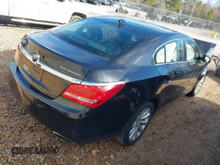 2015 Buick LaCrosse Leather with VIN 1G4GB5G30FF110697, listed as a IAAI auction lot 41331963 with 125,845 mi miles. Bid and sale history available at carsss.com. Image 4.