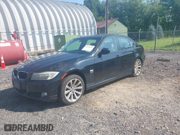 2011 BMW 3 Series 328i xDrive with VIN WBAPK7C5XBF085225, listed as a IAAI auction lot 42534473 with 172,876 mi miles and . Bid and sale history available at DreamBid. Image 2.