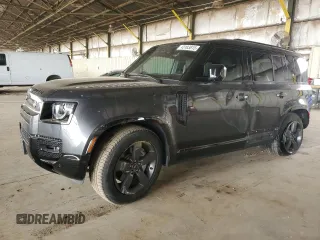 2024 Land Rover Defender X-Dynamic SE z VIN SALE27EU9R2318312, wystawiony jako Copart lot #43183815 z przebiegiem 10 038 mil mil oraz Szkoda całkowita • Salvage title. Historia ofert i sprzedaży dostępna na DreamBid. Obrazek 1.