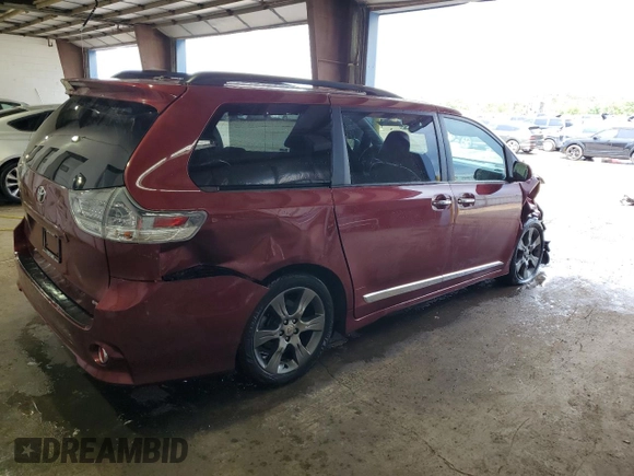 2016 Toyota Sienna SE с VIN 5TDXK3DC3GS758341, выставлен на аукционе Copart как лот 60935395 с пробегом 176 295 миль миль и Списание • Salvage title. История ставок и продаж доступна на DreamBid. Изображение 3.