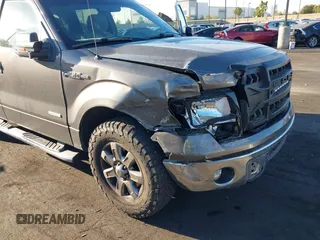 2014 Ford F-150 XL z VIN 1FTFW1CT0EFB69945, wystawiony jako IAAI lot #42507421 z przebiegiem 141 167 mil mil oraz . Historia ofert i sprzedaży dostępna na DreamBid. Obrazek 6.