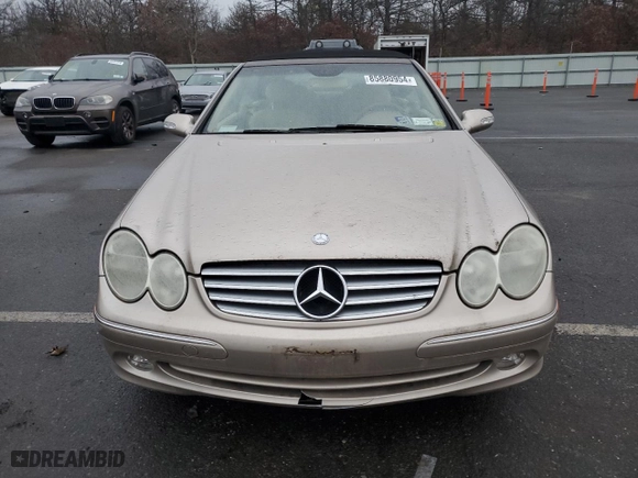 2004 Mercedes-Benz CLK-Class Cabriolet 3.2L with VIN WDBTK65G24T009947, listed as a Copart auction lot 85880954 with 64,922 mi miles and Clean Title. Bid and sale history available at carsss.com. Image 5.