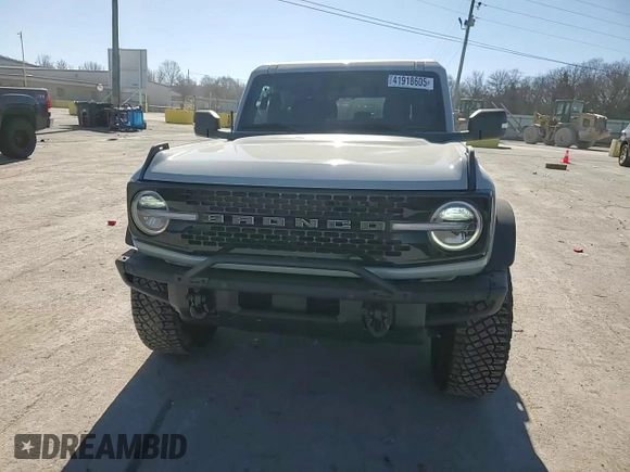 2024 Ford Bronco Wildtrak z VIN 1FMEE2BP6RLA70218, wystawiony jako Copart lot #41918605 z przebiegiem 3 782 mil mil oraz Szkoda całkowita • Salvage title. Historia ofert i sprzedaży dostępna na DreamBid. Obrazek 12.