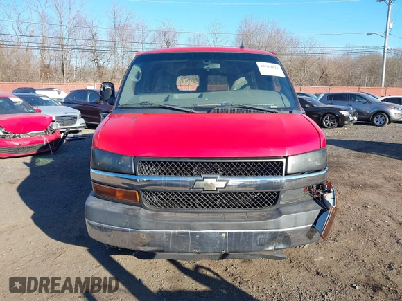 2012 Chevrolet Express Passenger 1LT z VIN 1GAZG1FG8C1109469, wystawiony jako IAAI lot #41319826 z przebiegiem 246 801 mil mil oraz . Historia ofert i sprzedaży dostępna na DreamBid. Obrazek 12.